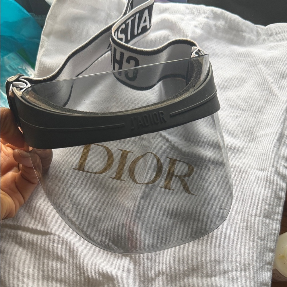 J’aDIOR Visor Sun Shield with Logo Strap